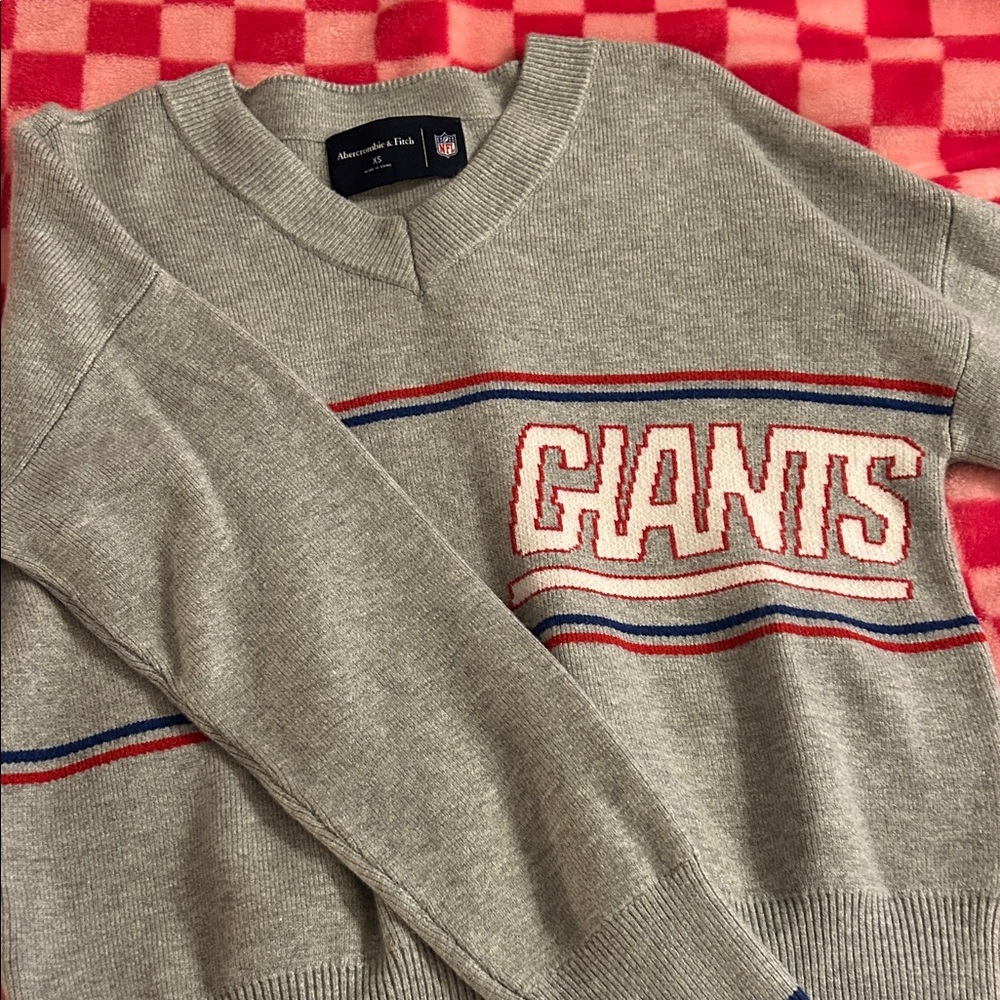 Abercrombie & Fitch Gray Giants Crewneck Sweater